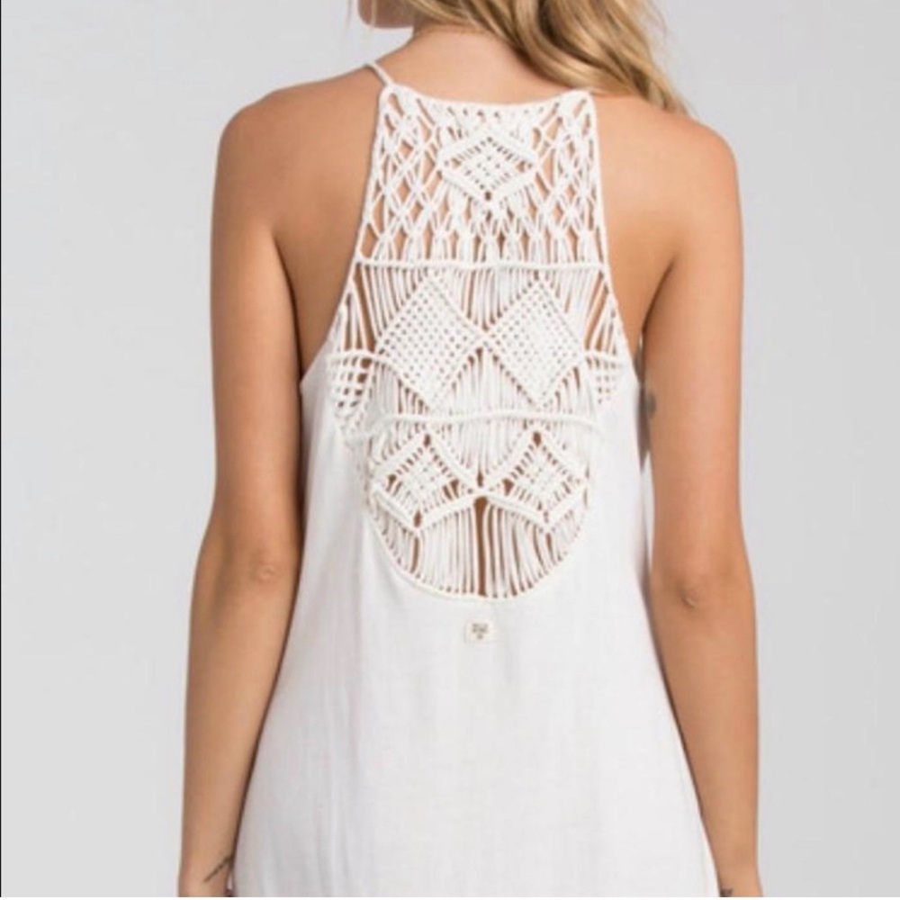 Billabong dress cream with crochet detail size M. Wore 1 time